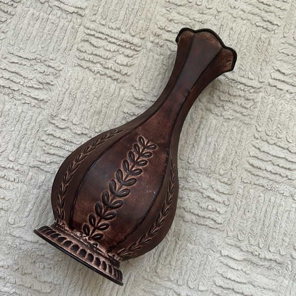 Metal decorative vase, Embossed Metal Floral Decorative Vase,  home decor - Picture 5 of 16